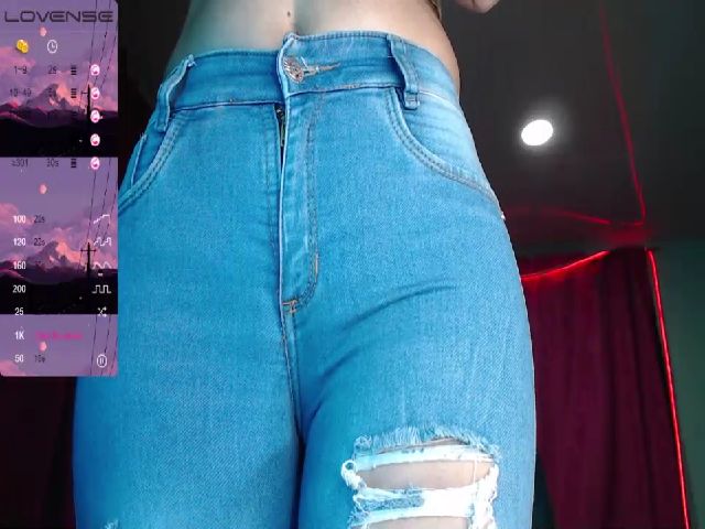 Live sex webcam photo for Saray_honey #268720658