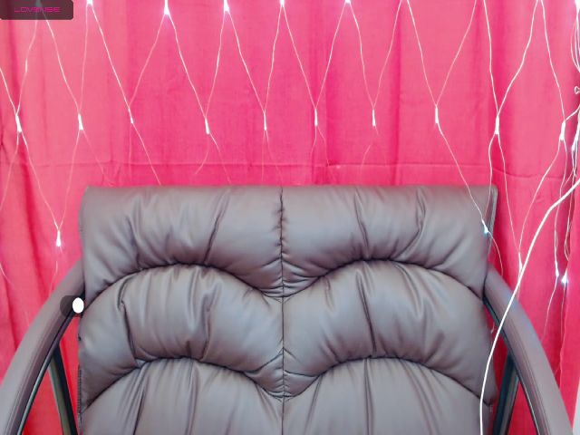 Live sex webcam photo for Elise_sweet #268722662