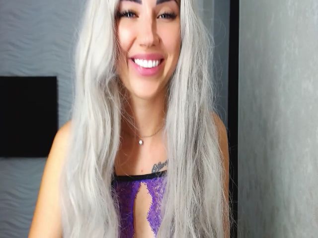 Live sex webcam photo for SinfulAngelll #268733099