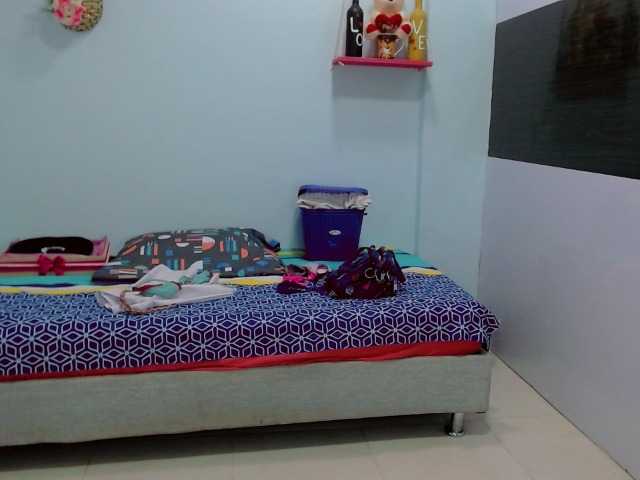 Live sex webcam photo for littlesuggar2 #268719749