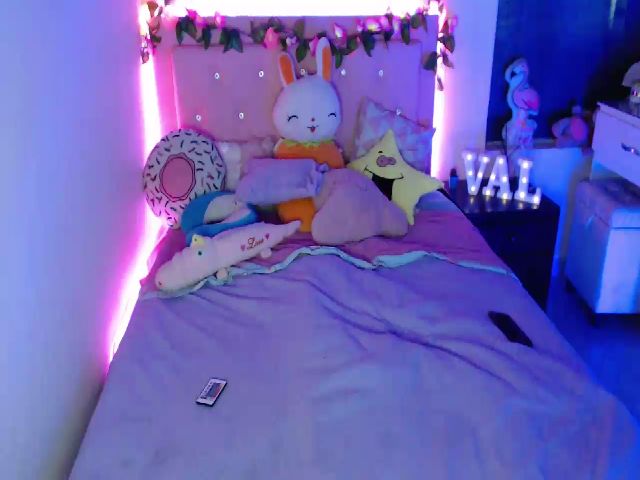 Live sex webcam photo for Valeria_Domi #268721584
