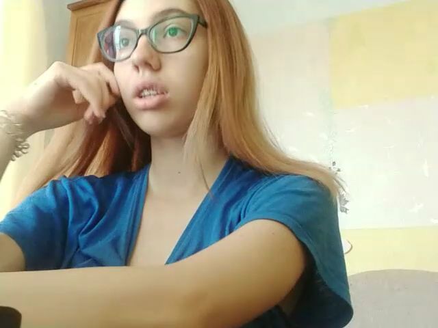 Live sex webcam photo for Tessa005 #268723425