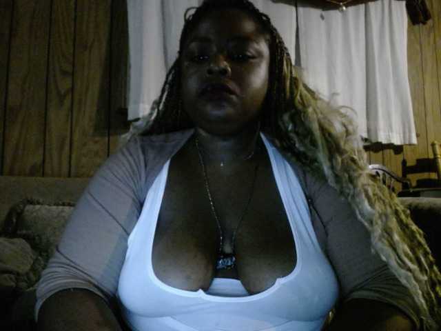 Live sex webcam photo for EgyptianGodes #268724124