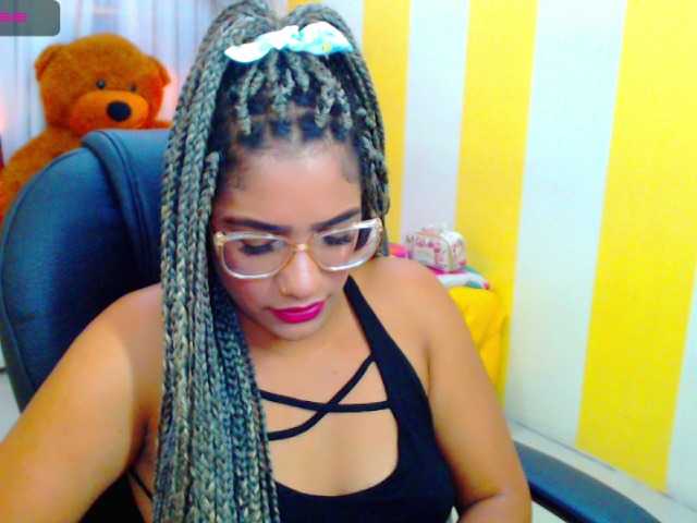 Live sex webcam photo for Eloveskamy #268737039