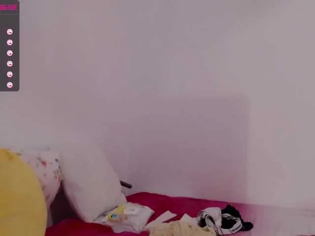 Live sex webcam photo for Teeo02 #268736563