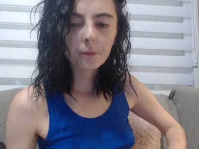 Live sex webcam photo for cleophee #287942319