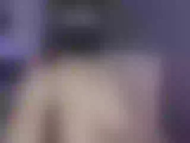 Live sex webcam photo for -EliSwan- #268743640