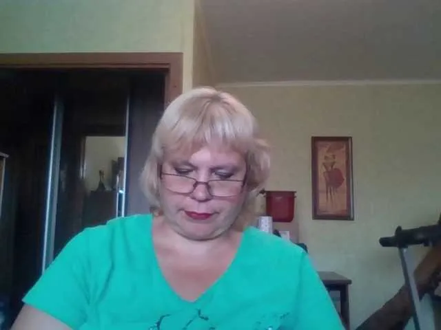 Live sex webcam photo for LOLA88888 #268744248