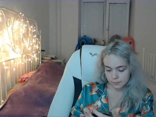Live sex webcam photo for Milahskasa #268749049