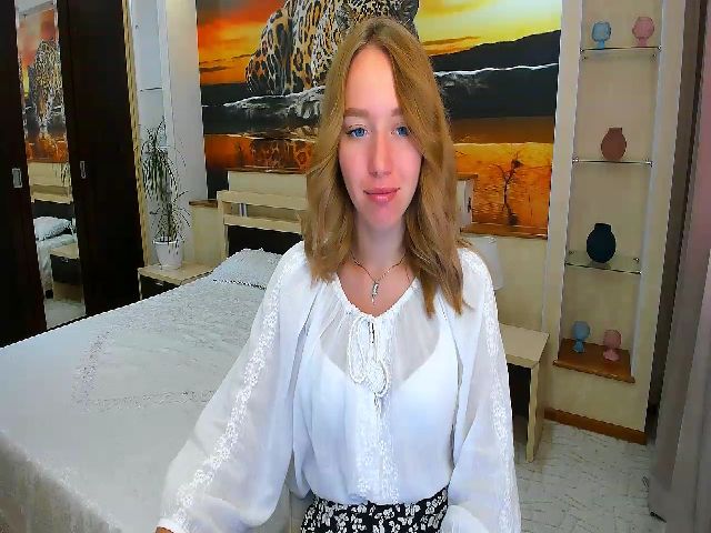 Live sex webcam photo for CrystalSsoul #268741012