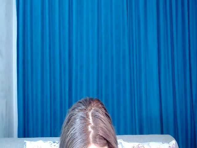 Live sex webcam photo for Ellaquality #268745514