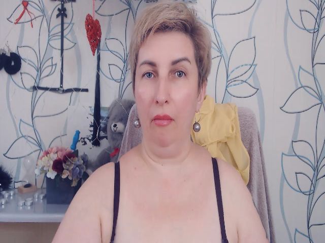 Live sex webcam photo for DepravedMadam #268742403