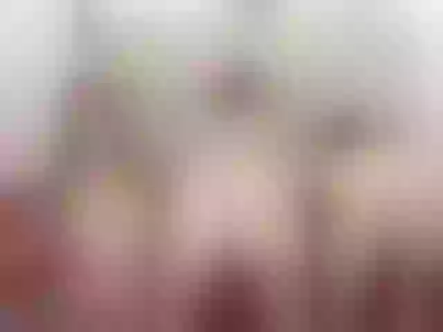 Live sex webcam photo for girlshot21 #268736490