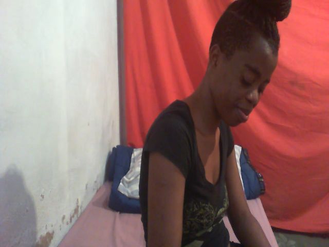 Live sex webcam photo for Darkvanila #268747922