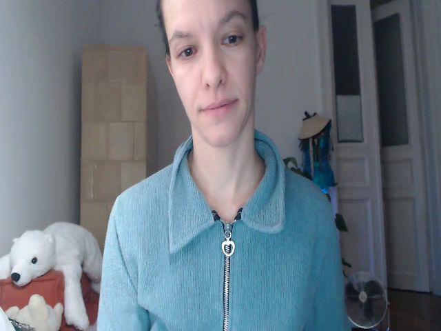 Live sex webcam photo for PetitePinkie #268753934