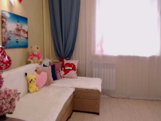 Live sex webcam photo for Magic_Eyes_ #268738709