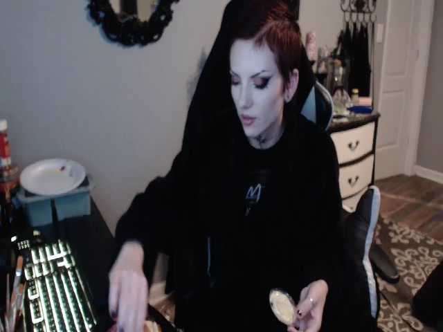 Live sex webcam photo for Painbaby #268738100