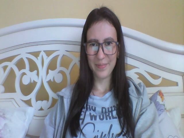 Live sex webcam photo for JUST7U #268745608