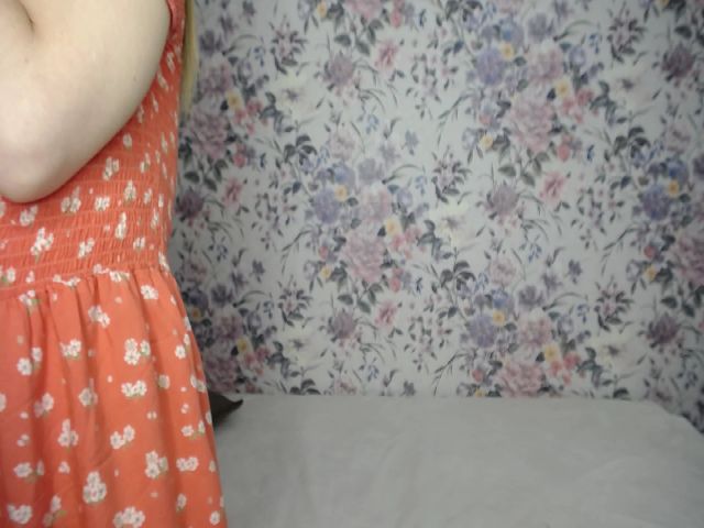 Live sex webcam photo for Ssexy_Kitty #268737099