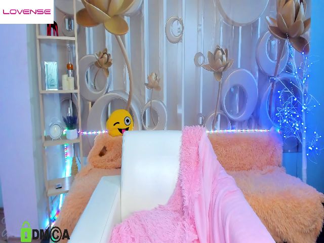 Live sex webcam photo for Pamellagarcia #268746601