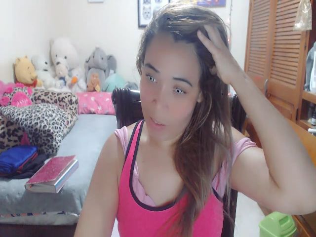 Live sex webcam photo for Meganhill_ #268737205