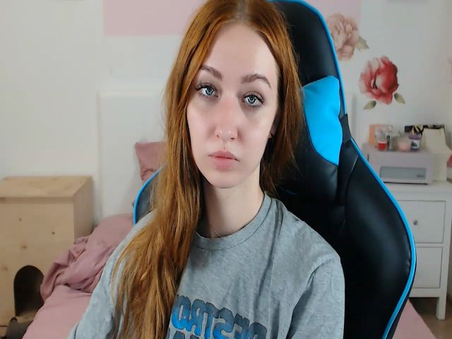 Live sex webcam photo for CassidyShine #268753151