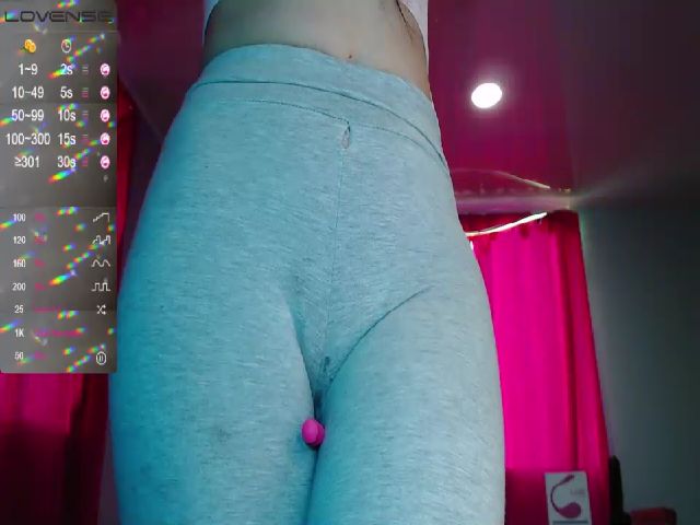 Live sex webcam photo for Saray_honey #268753282