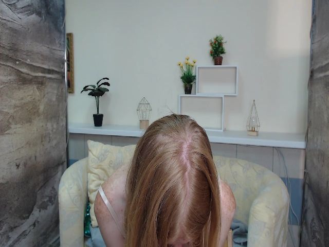 Live sex webcam photo for ImFoxx #268742827