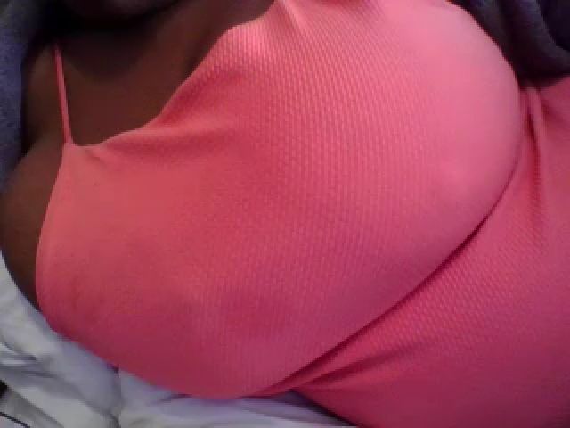 Live sex webcam photo for TheMajestibbb #268742527