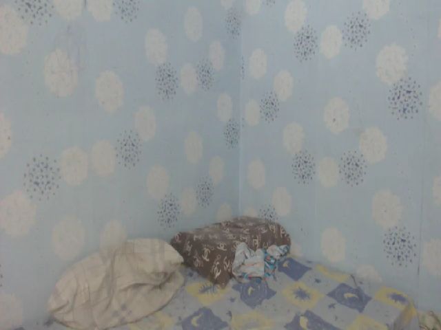 Live sex webcam photo for UrCummer69 #268754188