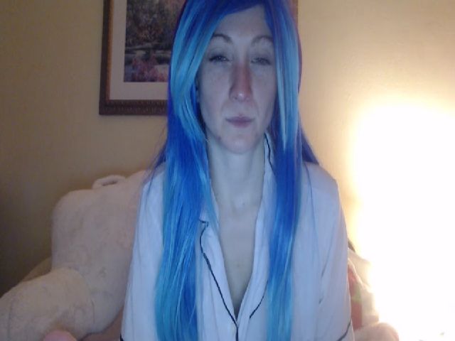 Live sex webcam photo for xKawaiiQueenx #268739219