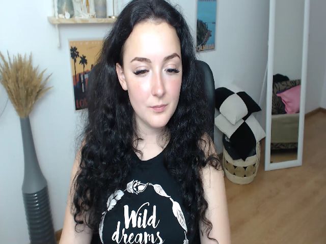 Live sex webcam photo for GloriaSparks #268742738