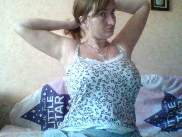 Live sex webcam photo for MssAngela #288008728