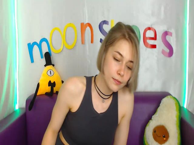 Live sex webcam photo for Lil_Beep #268738794