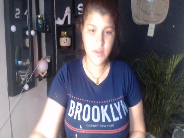 Live sex webcam photo for Strawxberrry #268738945