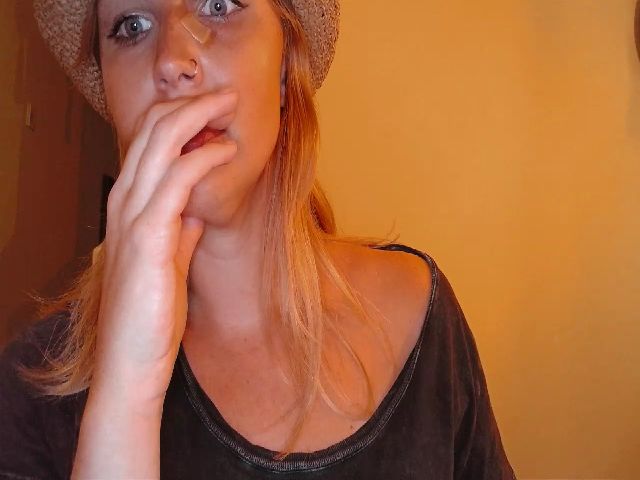 Live sex webcam photo for XoNakitaXo #268737342