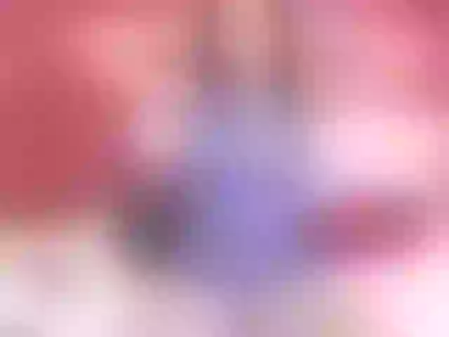 Live sex webcam photo for LizGutierrez #268736442