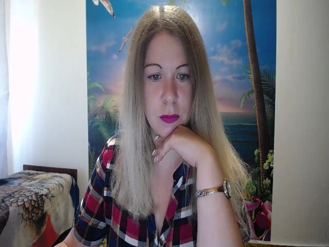 Live sex webcam photo for Nika_mmm #268744349