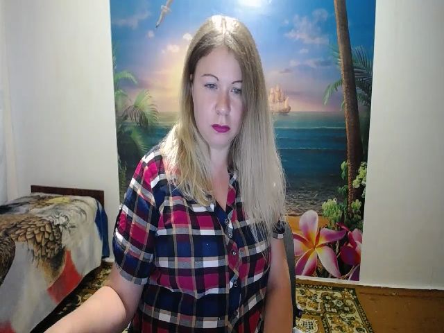 Live sex webcam photo for Nika_mmm #268747790