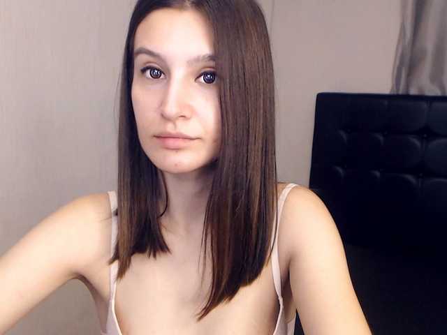 Live sex webcam photo for AssolGirl #268760537