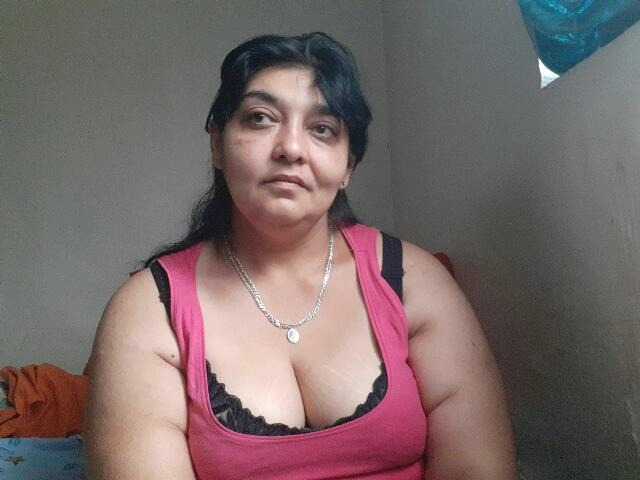 Live sex webcam photo for julija38 #268760628