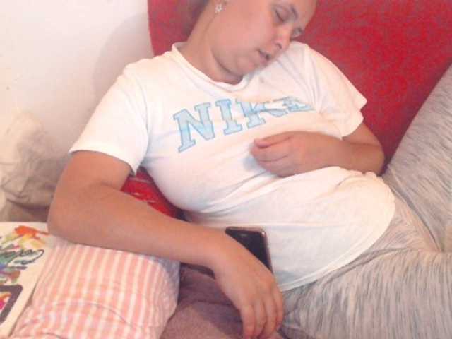 Live sex webcam photo for carlastar00 #268755610