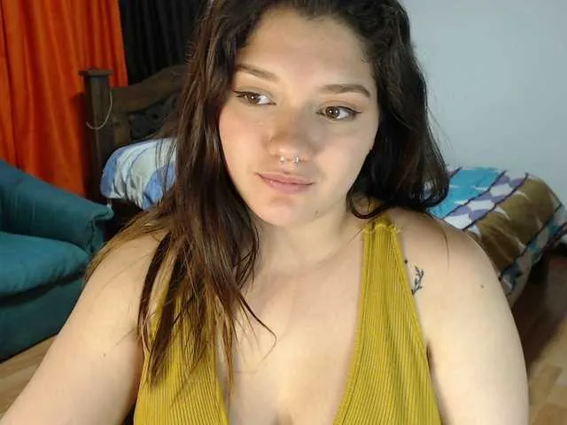 Live sex webcam photo for Maggie-evans5 #268756208