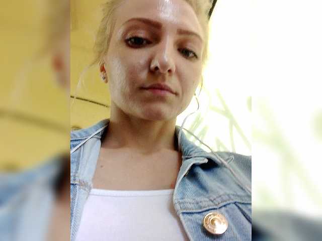 Live sex webcam photo for Anesteishen #268765717