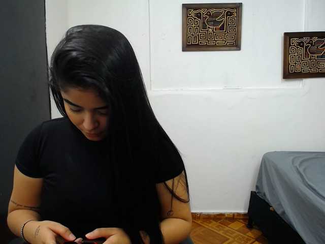 Live sex webcam photo for Hanna-Koch #268761348