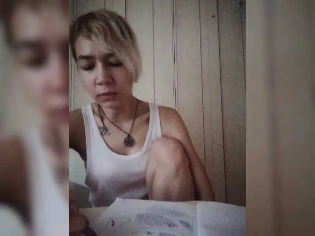 Live sex webcam photo for Anastosia1998 #268760820