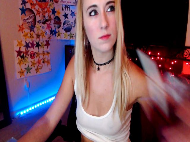 Live sex webcam photo for SouthernSkye #268758407