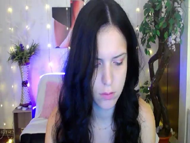 Live sex webcam photo for Antonia_W_ #268759530