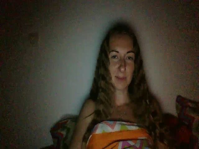 Live sex webcam photo for CheelyWilly #268773964