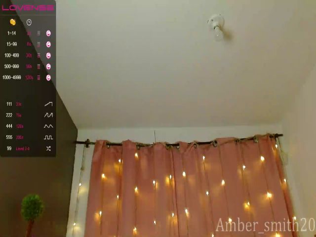 Live sex webcam photo for Amber_smith20 #268767624